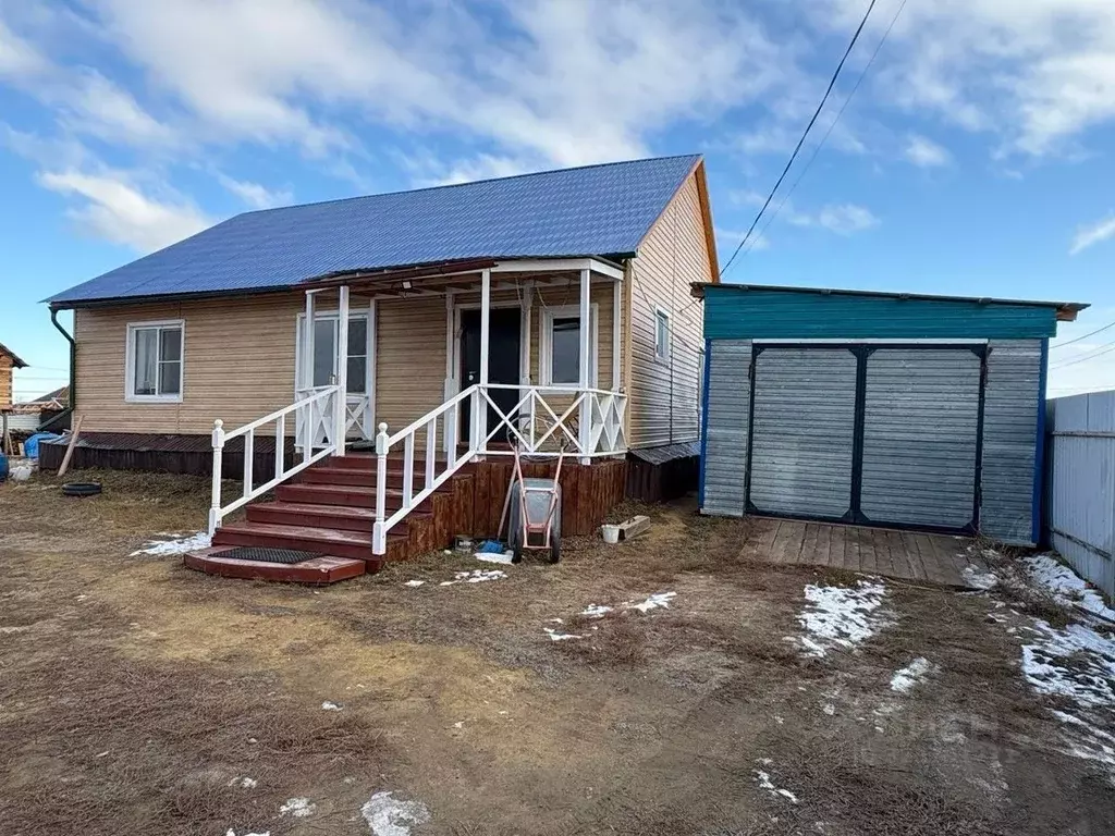 Дом в Саха (Якутия), Якутск Сатал кв-л,  (90 м) - Фото 1