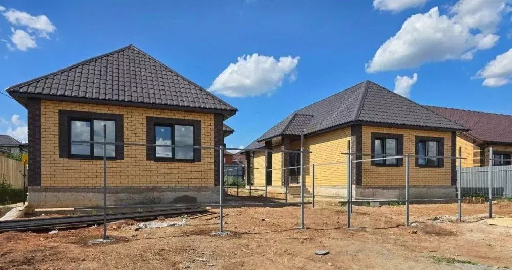 Дом в Оренбургская область, Оренбург ул. Витимская (95 м) - Фото 2