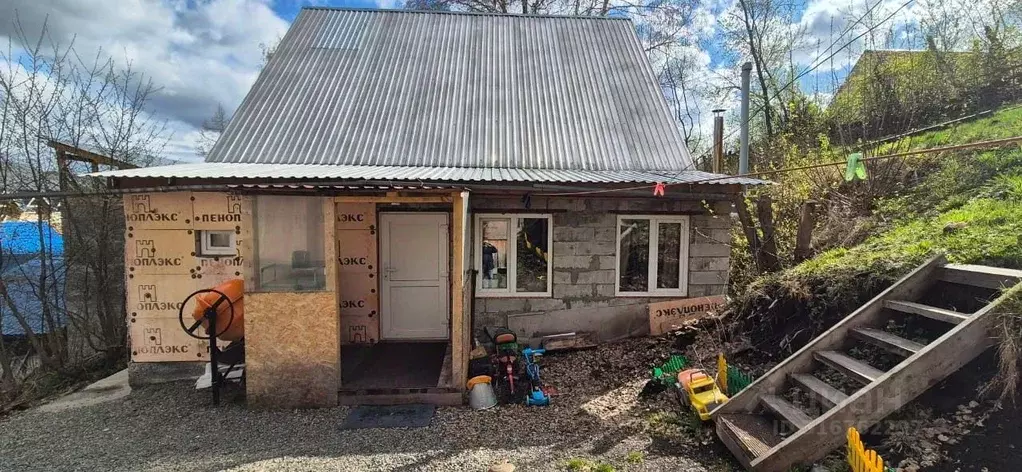 Дом в Алтай, Горно-Алтайск Огородная ул., 24 (75 м) - Фото 1