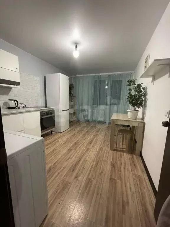2-к. квартира, 65 м, 12/17 эт. - Фото 1
