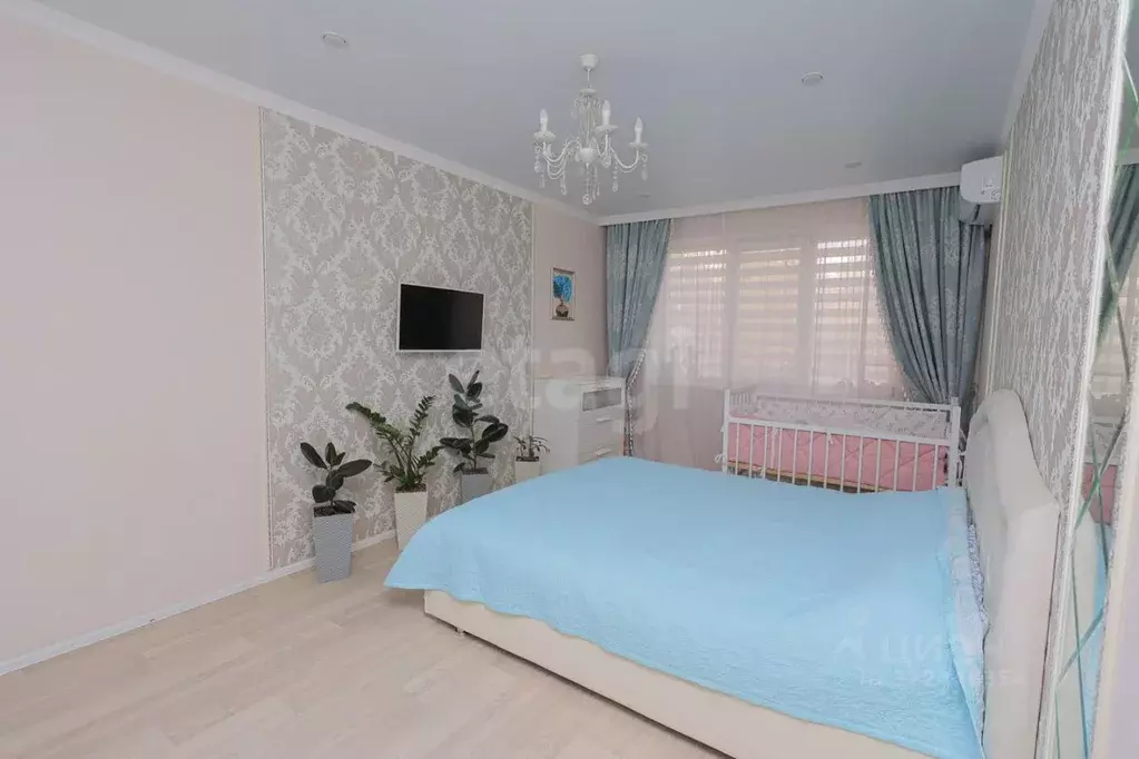 3-к кв. Оренбургская область, Оренбург Карагандинская ул., 43 (60.5 м) - Фото 1