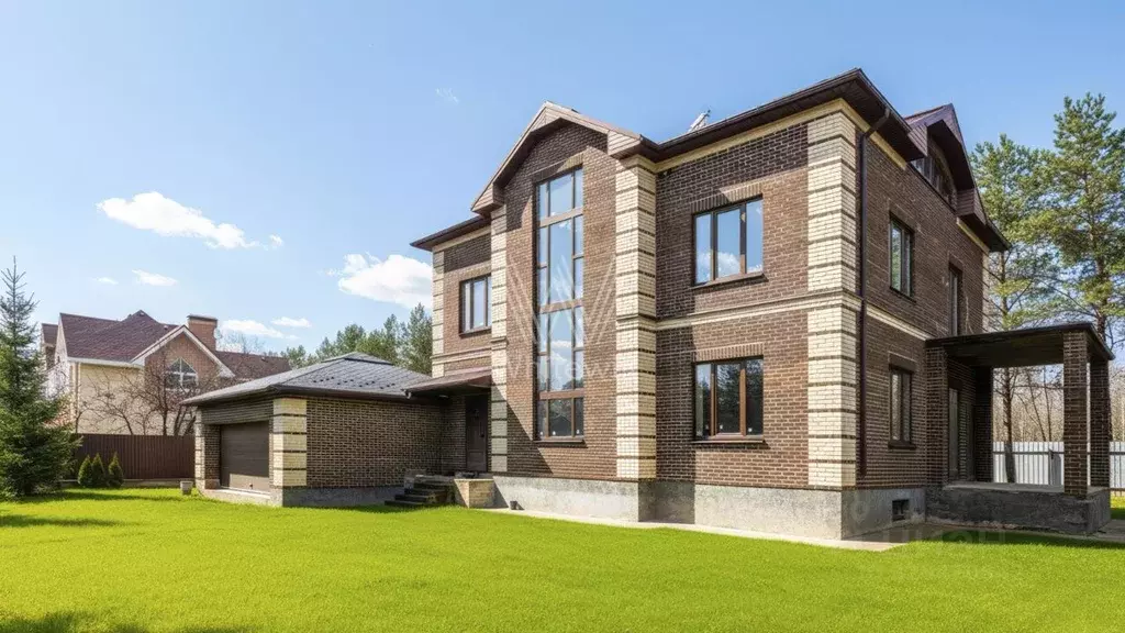 Коттедж в Московская область, Одинцовский городской округ, с. ... - Фото 1