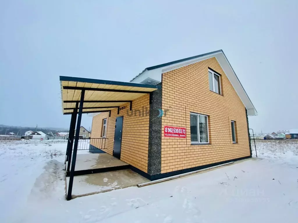 Дом в Башкортостан, Нуримановский район, Красногорский сельсовет, с. ... - Фото 0