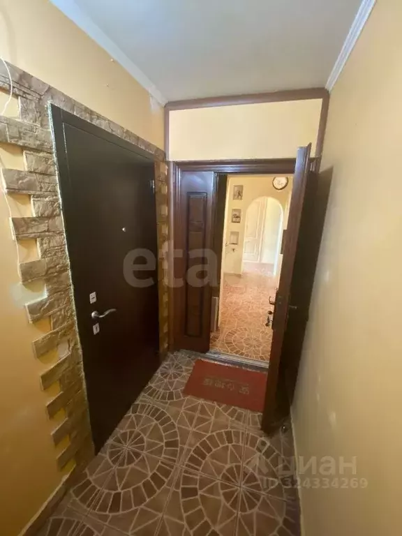 3-к кв. Бурятия, Улан-Удэ просп. Строителей, 42 (65.9 м) - Фото 2