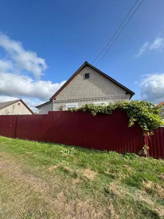 Дом в Брянская область, Брянск 4-й Меловой проезд (91 м) - Фото 1