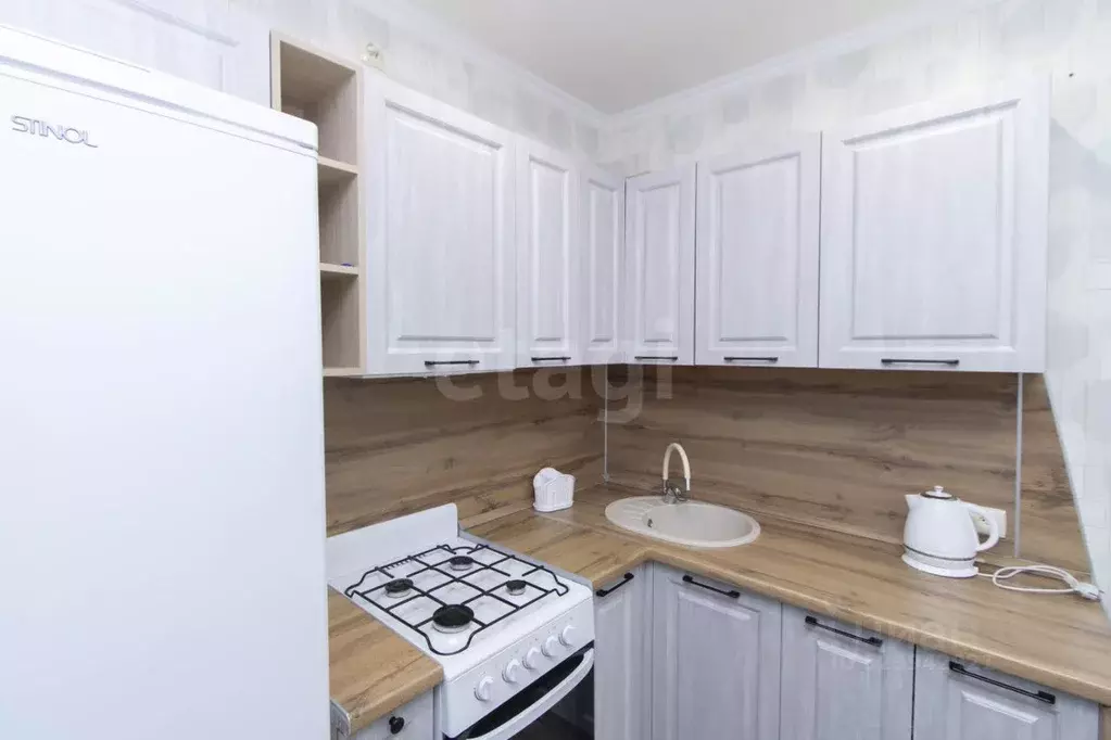 2-к кв. Тюменская область, Тюмень Фабричная ул., 20 (47.0 м) - Фото 1