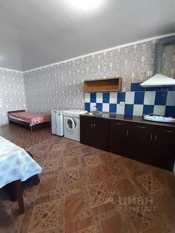 1-к кв. Крым, Симферополь ул. Амет-Хана Султана, 58 (28.0 м) - Фото 1