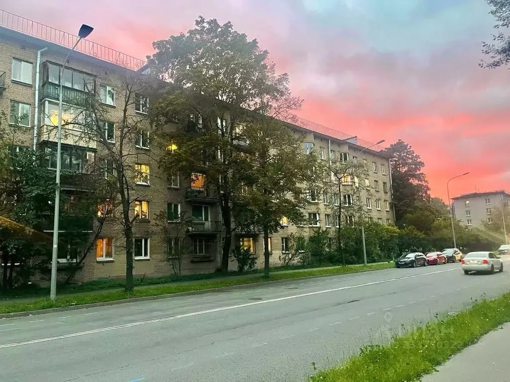 3-к кв. Санкт-Петербург ул. Беринга, 24К1 (56.0 м) - Фото 2