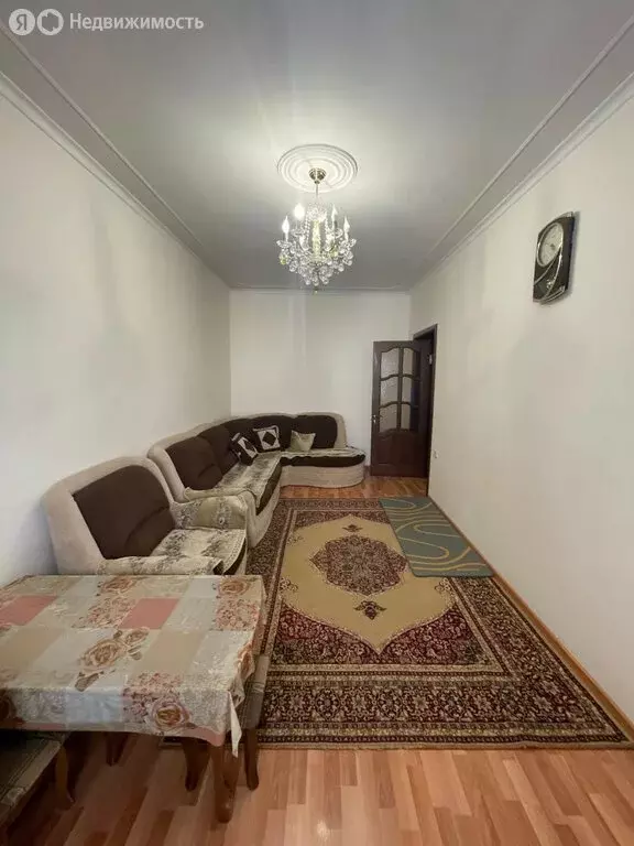 2-комнатная квартира: Махачкала, улица Арухова, 40 (40 м) - Фото 0