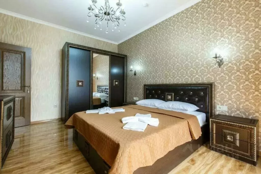 2-к кв. Краснодарский край, Сочи ул. Ленина, 41 (50.0 м) - Фото 0