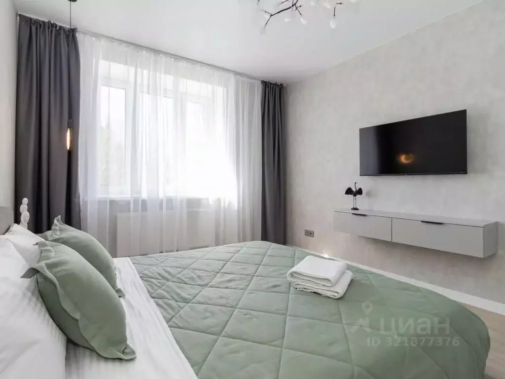 2-к кв. Тюменская область, Тюмень Новгородская ул., 14 (69.0 м) - Фото 1