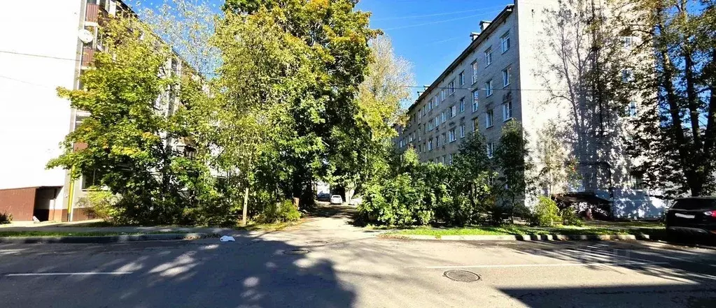 Комната Ленинградская область, Гатчина ул. Чехова, 8 - Фото 1