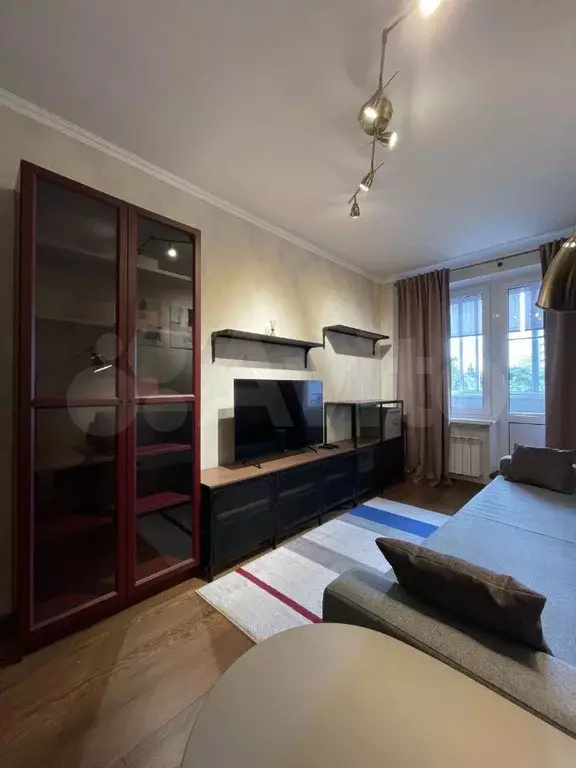 3-к. квартира, 58 м, 5/9 эт. - Фото 1