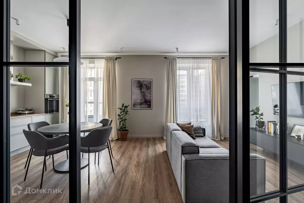 Продаётся 2-к квартира, 55.7 м - Фото 0