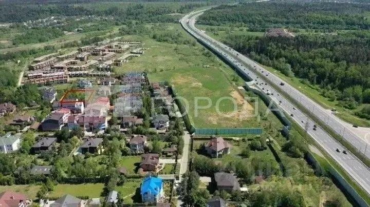 Участок в Московская область, Истра городской округ, пос. Ивановское ... - Фото 0