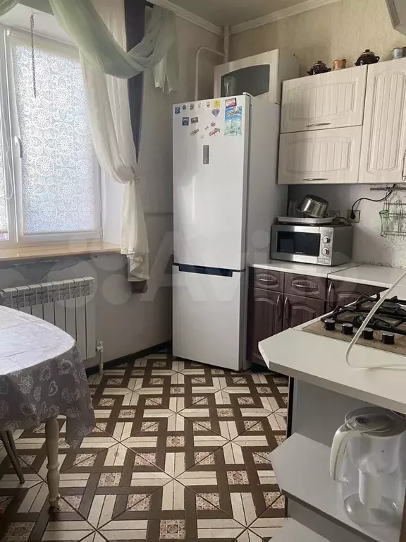 1-к. квартира, 40м, 1/3эт. - Фото 0