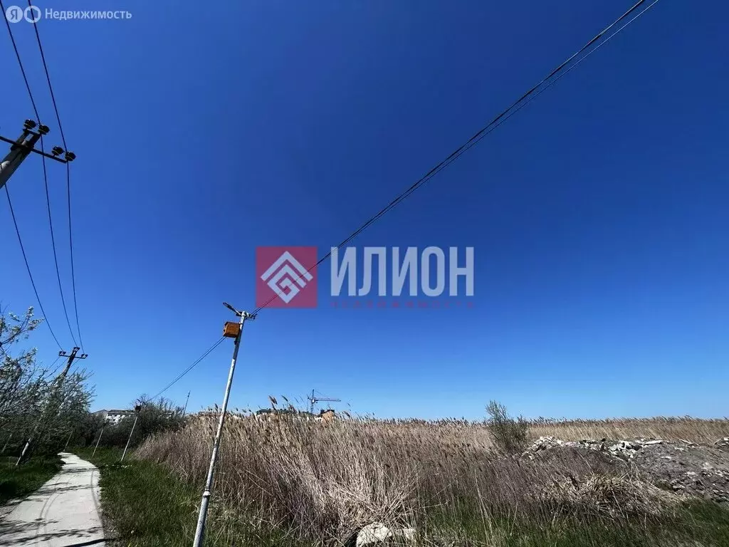 Участок в Феодосия, Алуштинская улица (6 м) - Фото 1