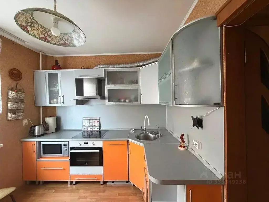 3-к кв. Белгородская область, Белгород ул. Буденного, 14б (74.1 м) - Фото 1