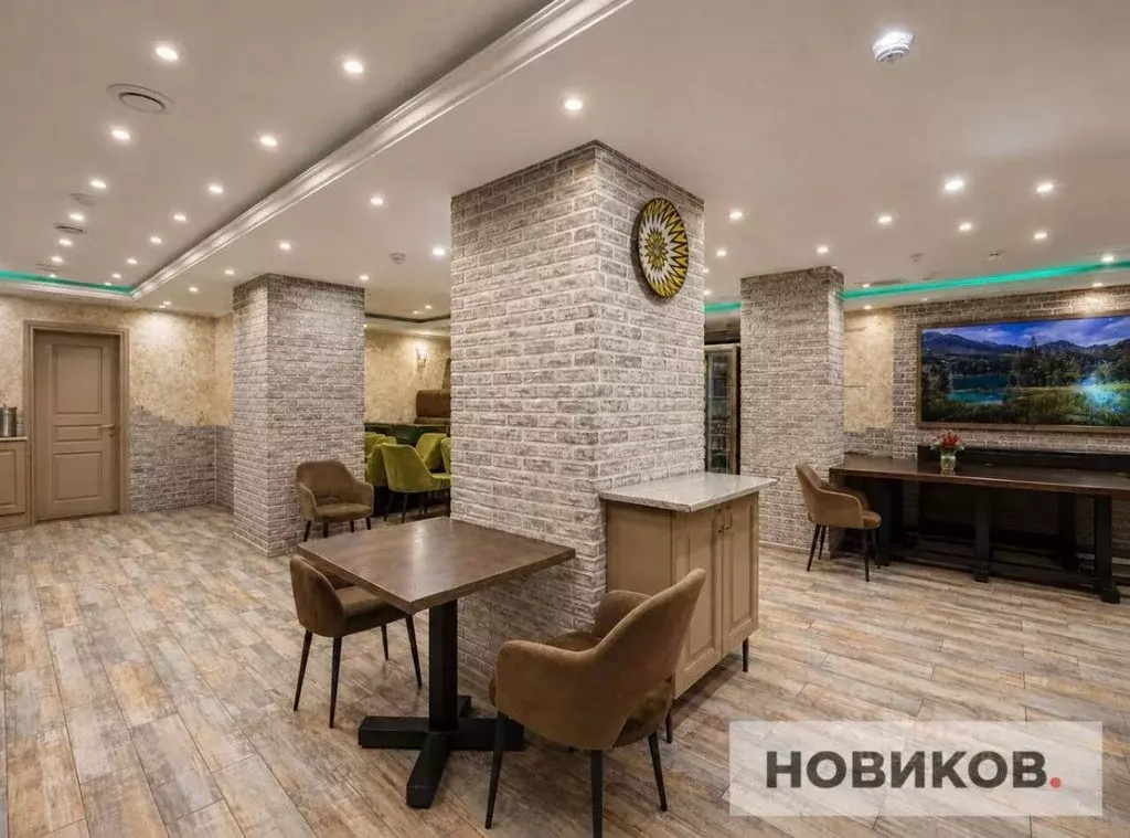 Помещение свободного назначения в Москва ул. Маршала Бирюзова, 16 (147 ... - Фото 1