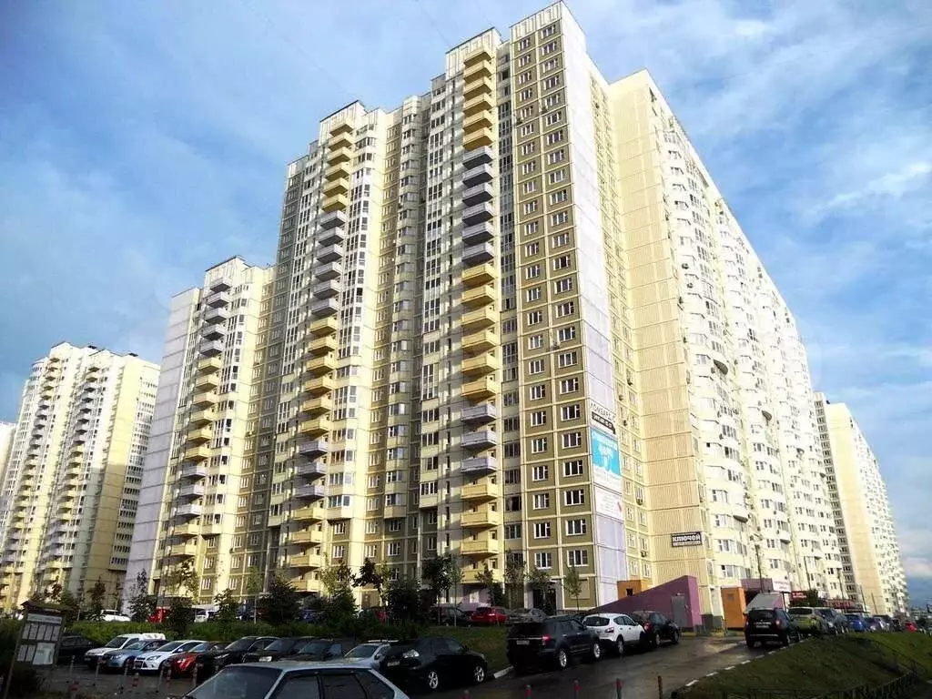 1-к. квартира, 50 м, 20/25 эт. - Фото 0