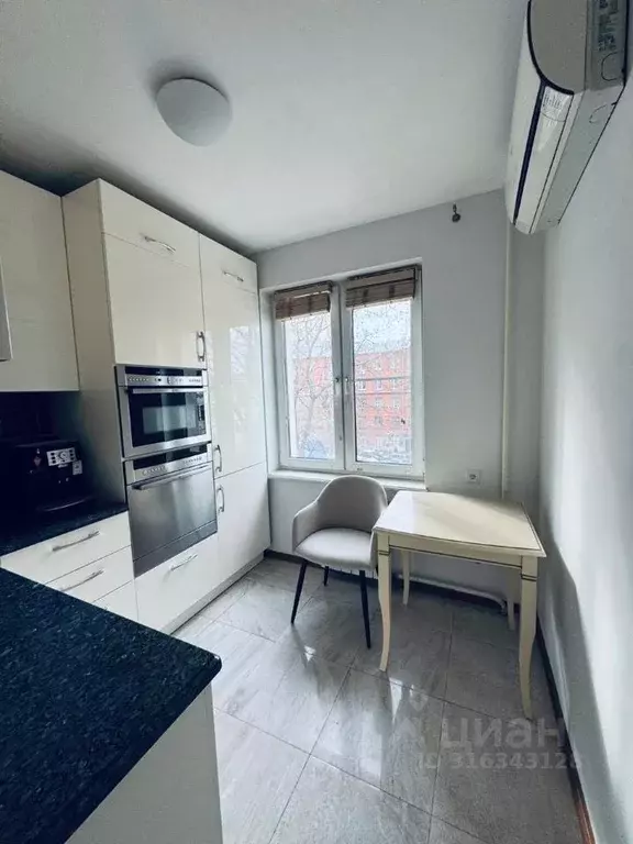 3-к кв. Москва ул. Большая Якиманка, 32 (60.0 м) - Фото 0