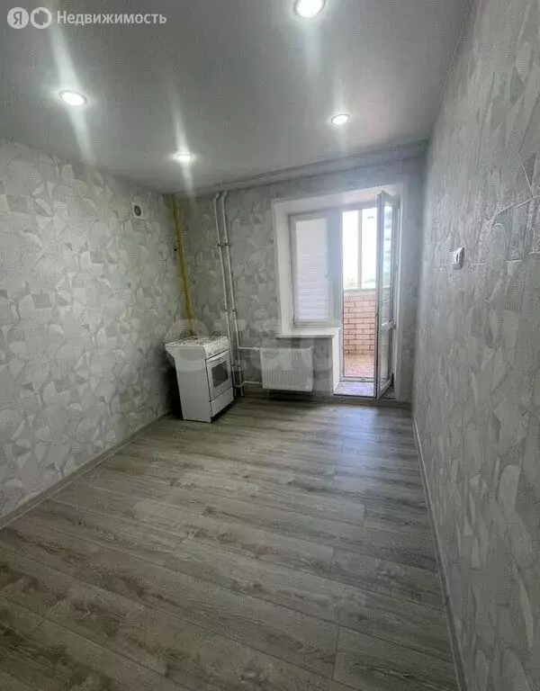 2-комнатная квартира: Набережные Челны, улица Аделя Кутуя, 5 (69.8 м) - Фото 2