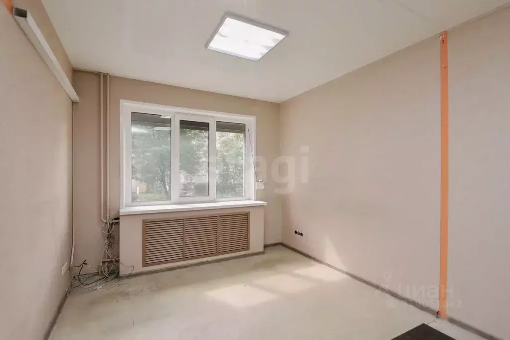 Офис в Удмуртия, Ижевск Удмуртская ул., 265/2 (70 м) - Фото 1
