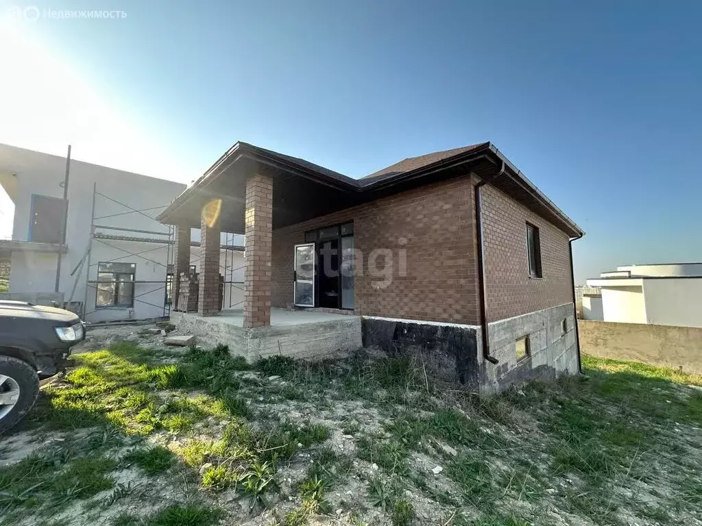Дом в Анапа, улица Петра Коваленко (180 м) - Фото 1