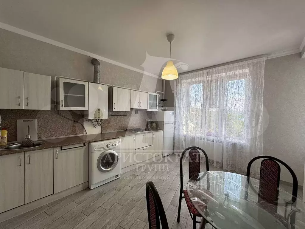 1-к. квартира, 50 м, 4/6 эт. - Фото 0