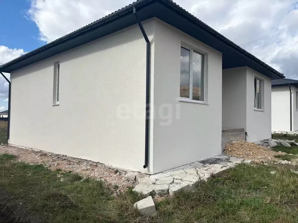 Дом в Крым, Симферопольский район, Добровское с/пос, с. Перевальное, ... - Фото 2