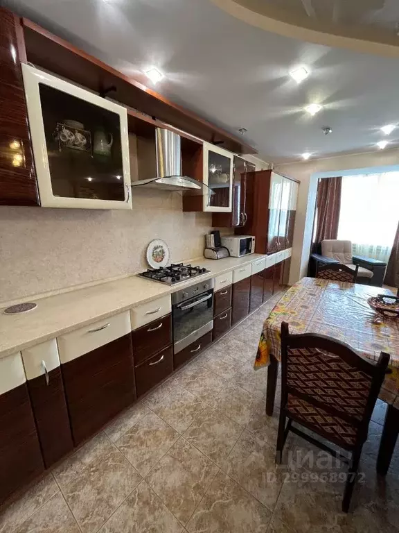 3-к кв. Астраханская область, Астрахань ул. Бабефа, 2 (110.0 м) - Фото 2