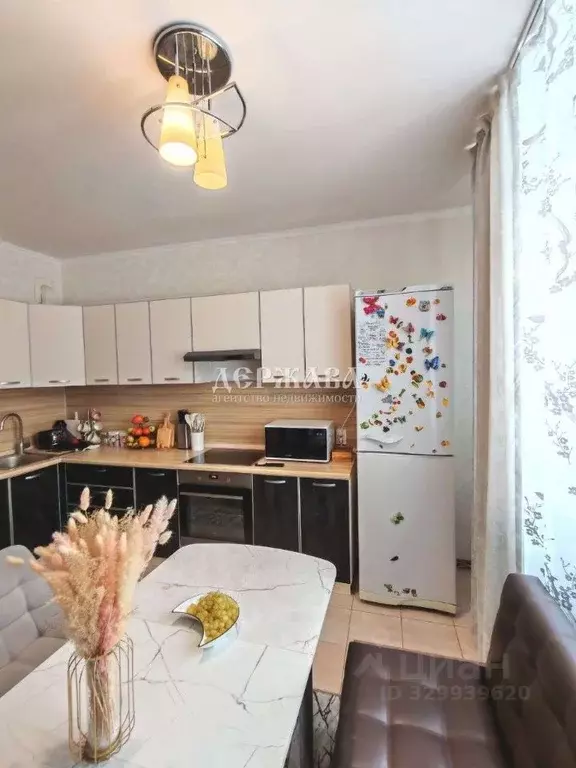 3-к кв. Белгородская область, Старый Оскол Степной мкр, 18 (95.0 м) - Фото 1
