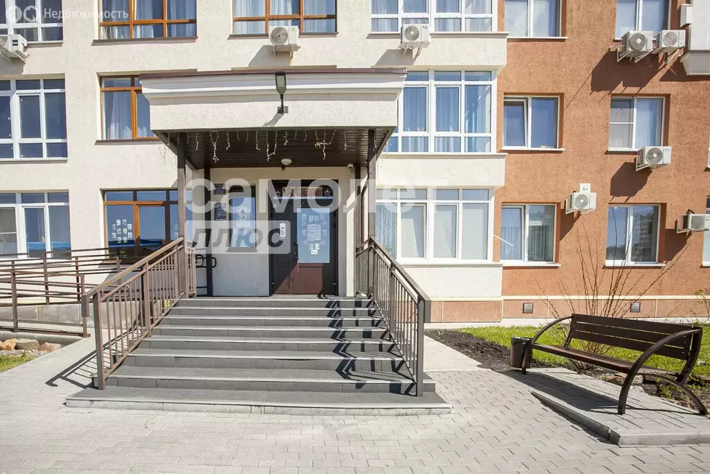 2-комнатная квартира: Кемерово, Притомский проспект, 25 (40.7 м) - Фото 0