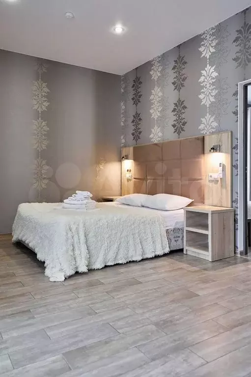Комната 50 м, 1/4 эт. - Фото 0