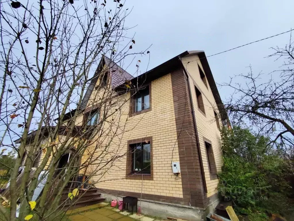 Дом в Калужская область, Жуков Новая ул. (270 м) - Фото 1