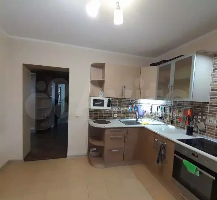 2-к. квартира, 60 м, 2/10 эт. - Фото 1