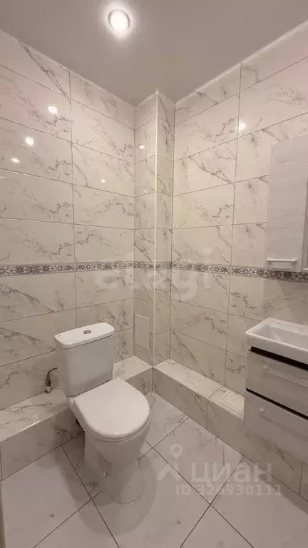 1-к кв. Тюменская область, Тюмень Антипино мкр, ул. Беловежская, 19к1 ... - Фото 1