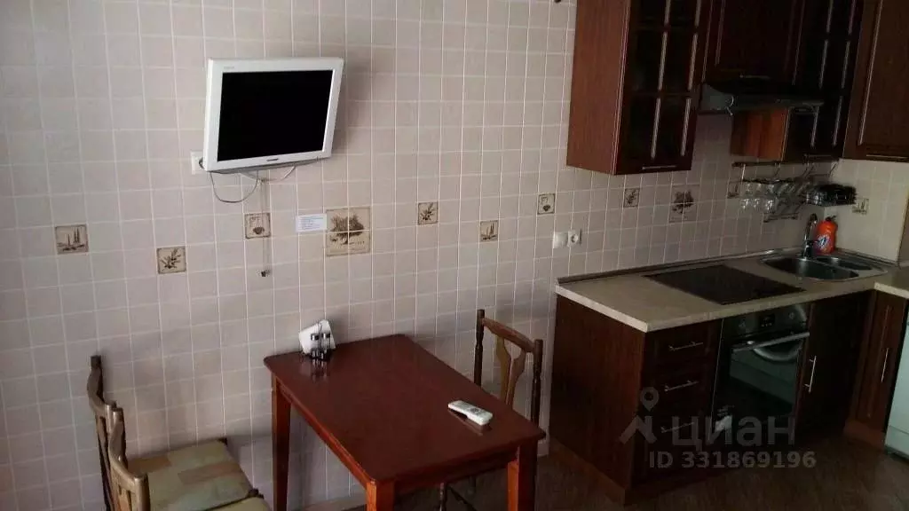 1-к кв. Башкортостан, Уфа Революционная ул., 72 (43.0 м) - Фото 2