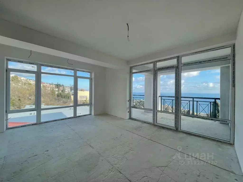3-к кв. Крым, Алупка ул. Имени Братьев Говыриных, 20 (104.0 м) - Фото 0