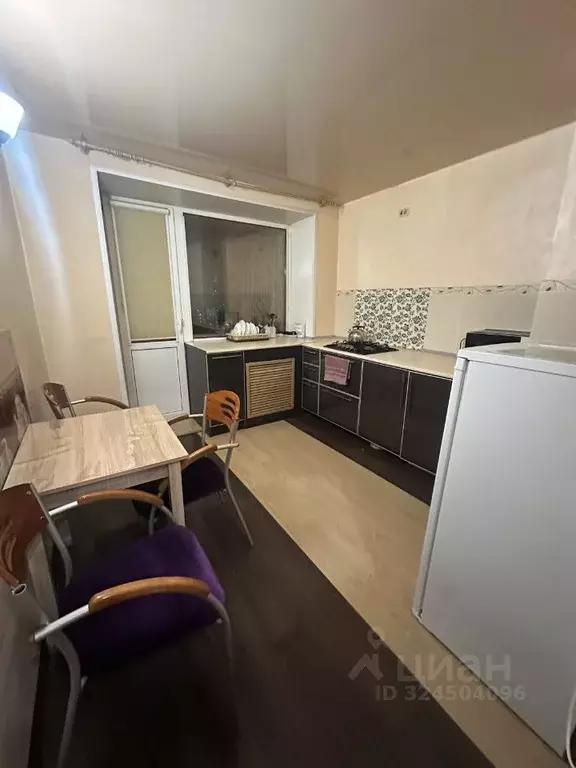 2-к кв. Вологодская область, Череповец ул. Сталеваров, 30А (53.0 м) - Фото 1