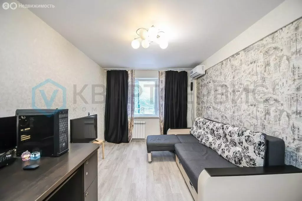 1-комнатная квартира: Омск, улица 50 лет ВЛКСМ, 1 (31.3 м) - Фото 2