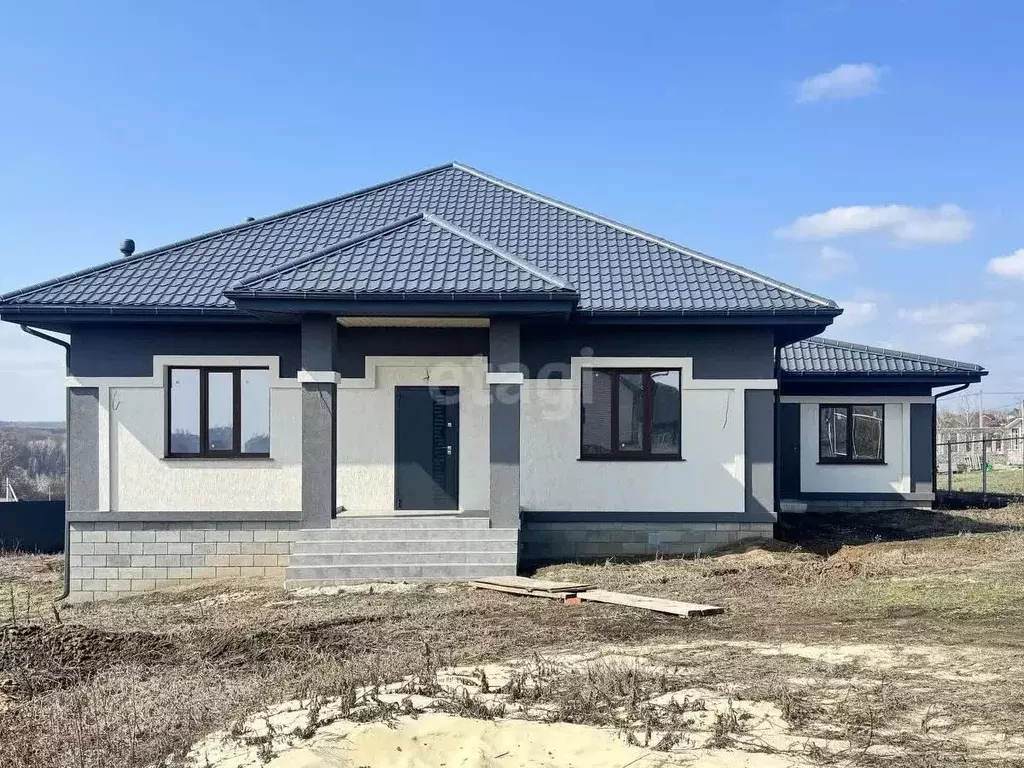 Дом в Белгородская область, Белгородский район, Комсомольское с/пос, ... - Фото 0