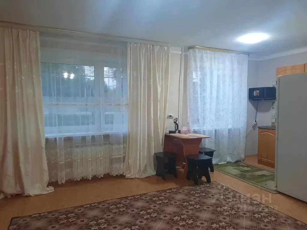 2-к кв. Сахалинская область, Корсаков Корсаковская ул., 23 (45.0 м) - Фото 1