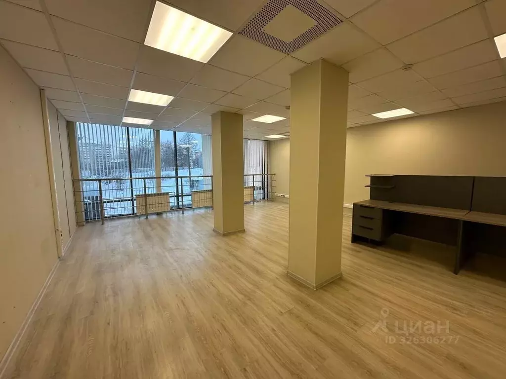 Офис в Свердловская область, Екатеринбург ул. Мира, 41 (46 м) - Фото 1