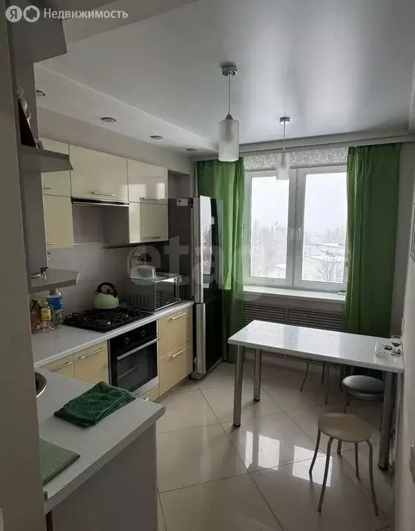 1-комнатная квартира: Киров, микрорайон Радужный, улица Мира, 4 (31 м) - Фото 1
