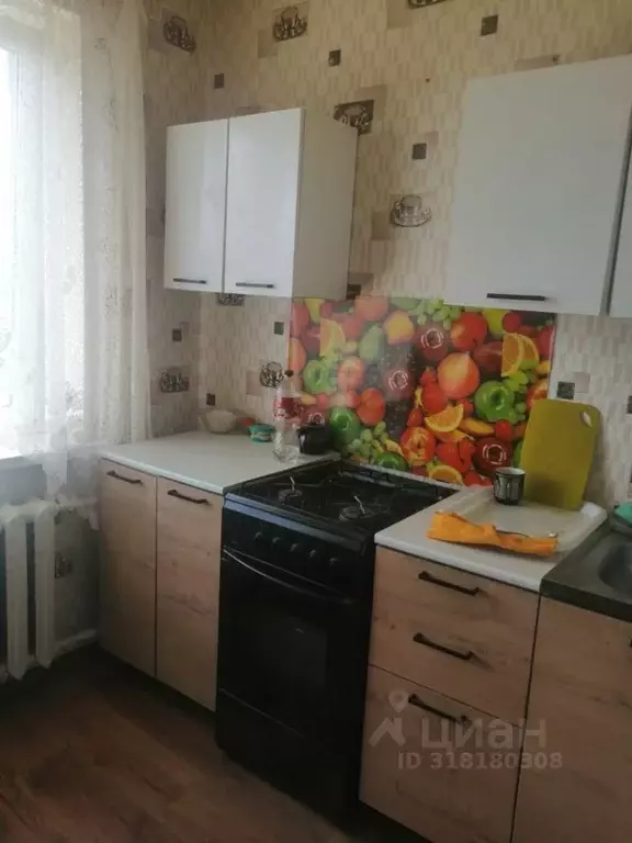 1-к кв. Саратовская область, Энгельс просп. Строителей, 27 (33.0 м) - Фото 0