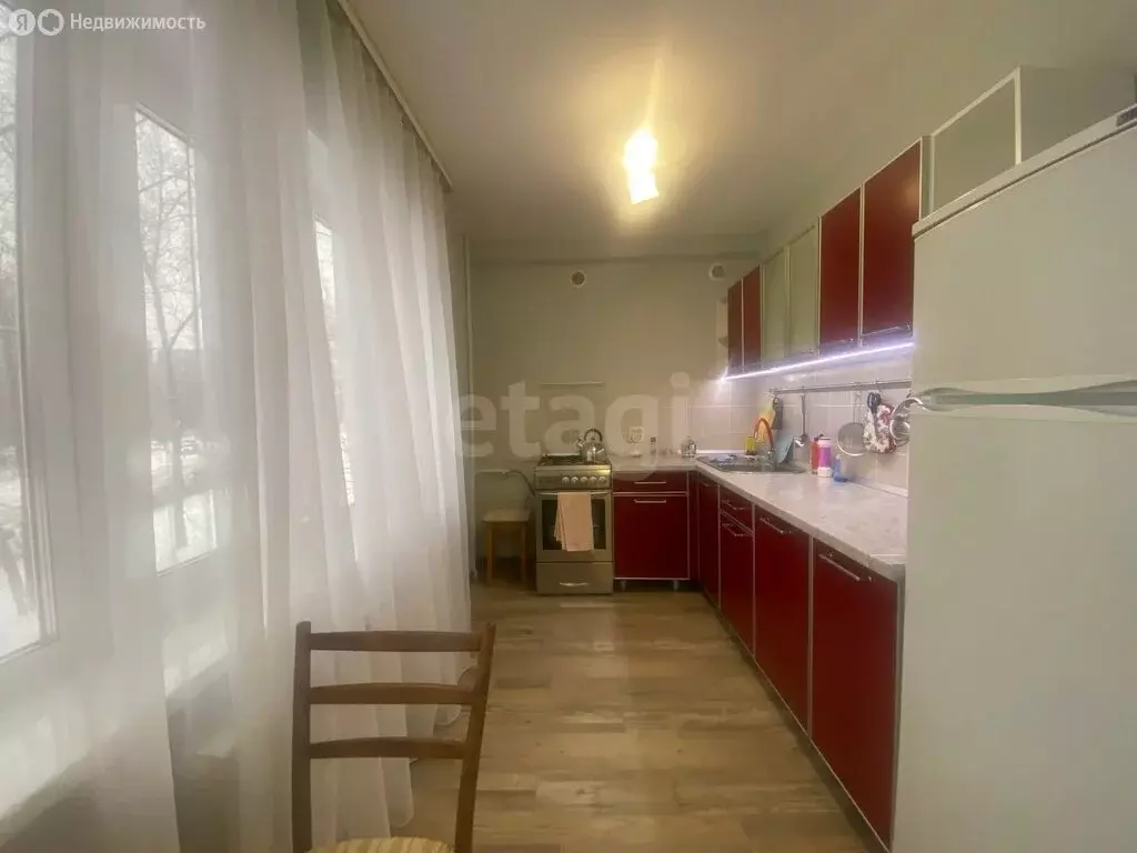 3-комнатная квартира: Череповец, улица Краснодонцев, 74 (58.4 м) - Фото 2