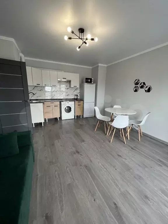 2-к. квартира, 40 м, 13/15 эт. - Фото 1