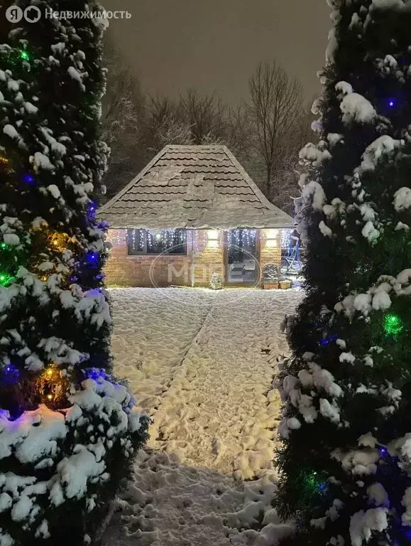 Дом в Калининград, улица Подполковника Емельянова, 280А (242 м) - Фото 1