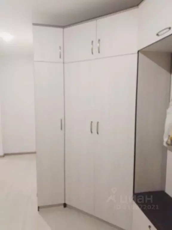 2-к кв. Псковская область, Псков ул. Труда, 60 (63.0 м) - Фото 0